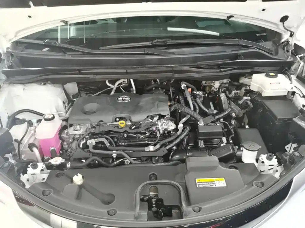 Toyota Sienna — миниатюра 20