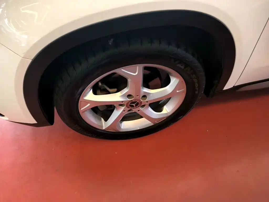 Mercedes-Benz GLA — миниатюра 23