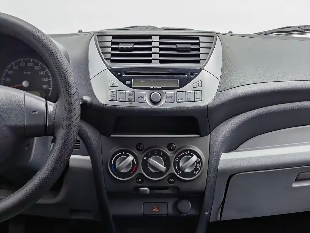 Suzuki Alto — миниатюра 12
