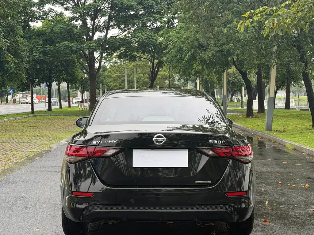 Nissan Sylphy — миниатюра 5