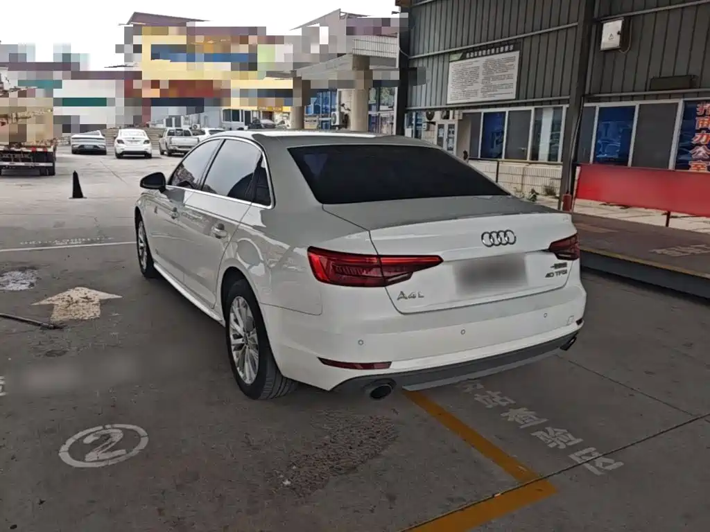 Audi A4L — миниатюра 5