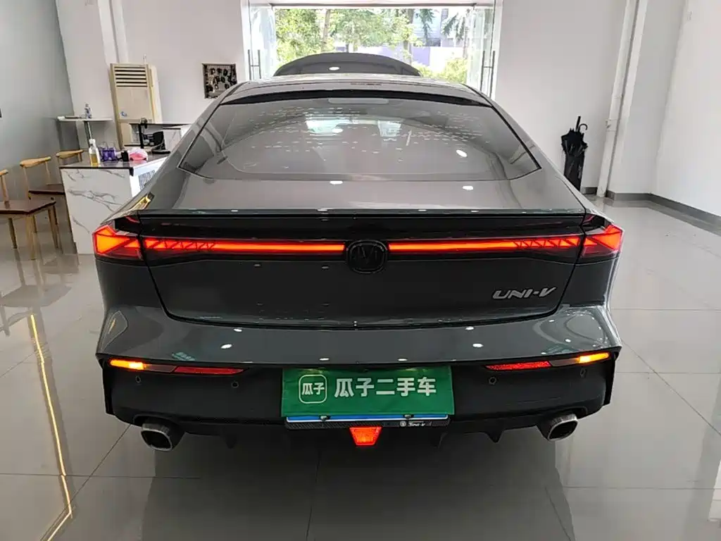 Changan UNI-V — миниатюра 6