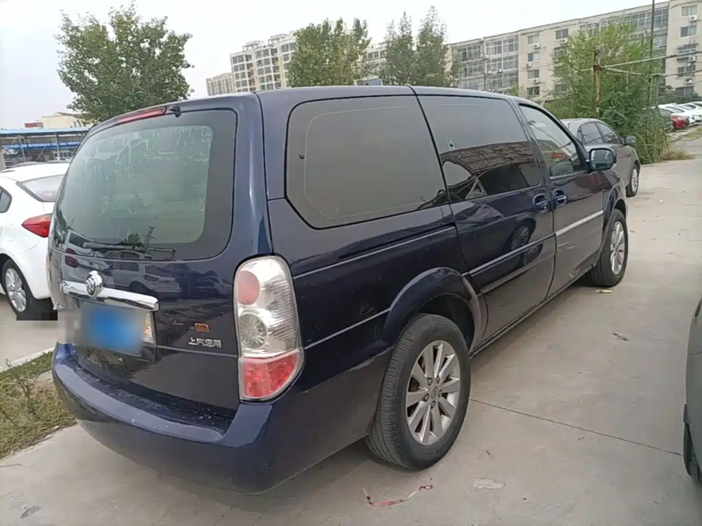 Buick GL8 — миниатюра 7