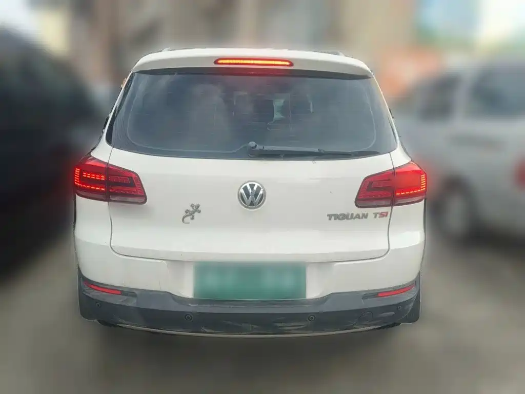 Volkswagen Tiguan — миниатюра 3