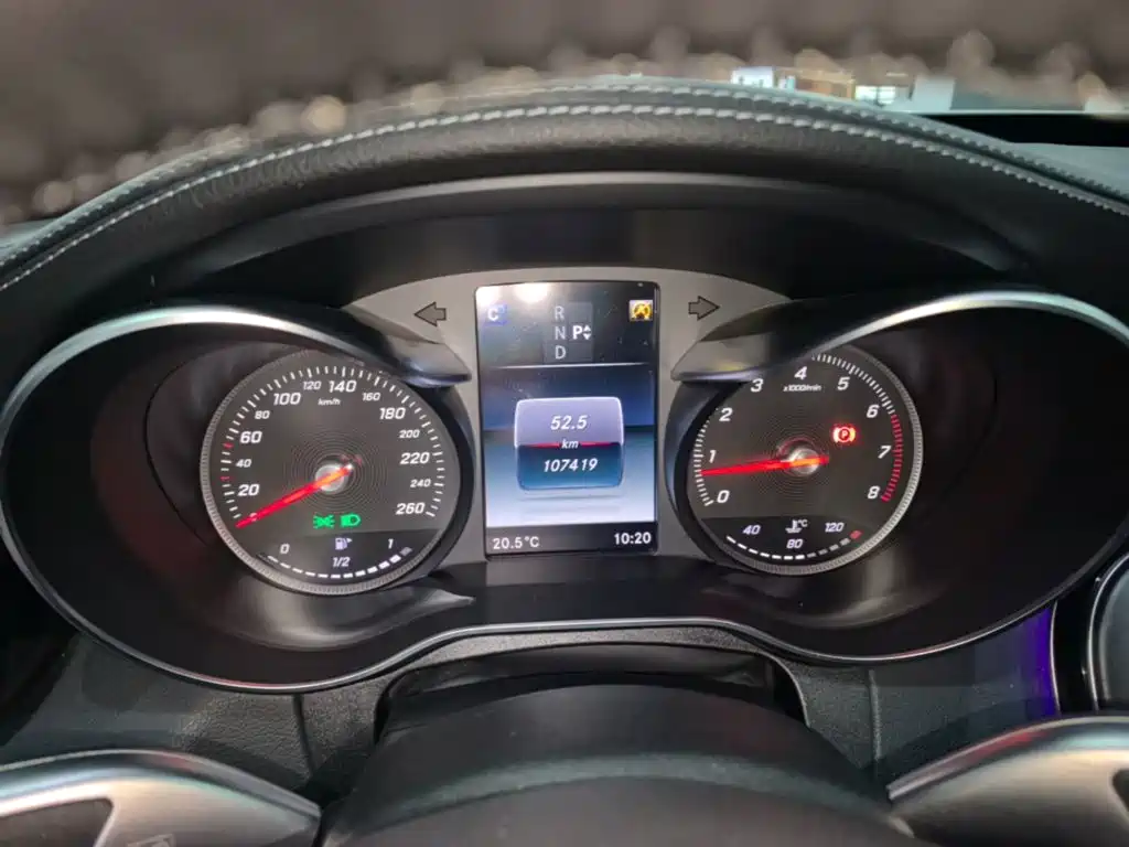 Mercedes-Benz C-Class — миниатюра 12