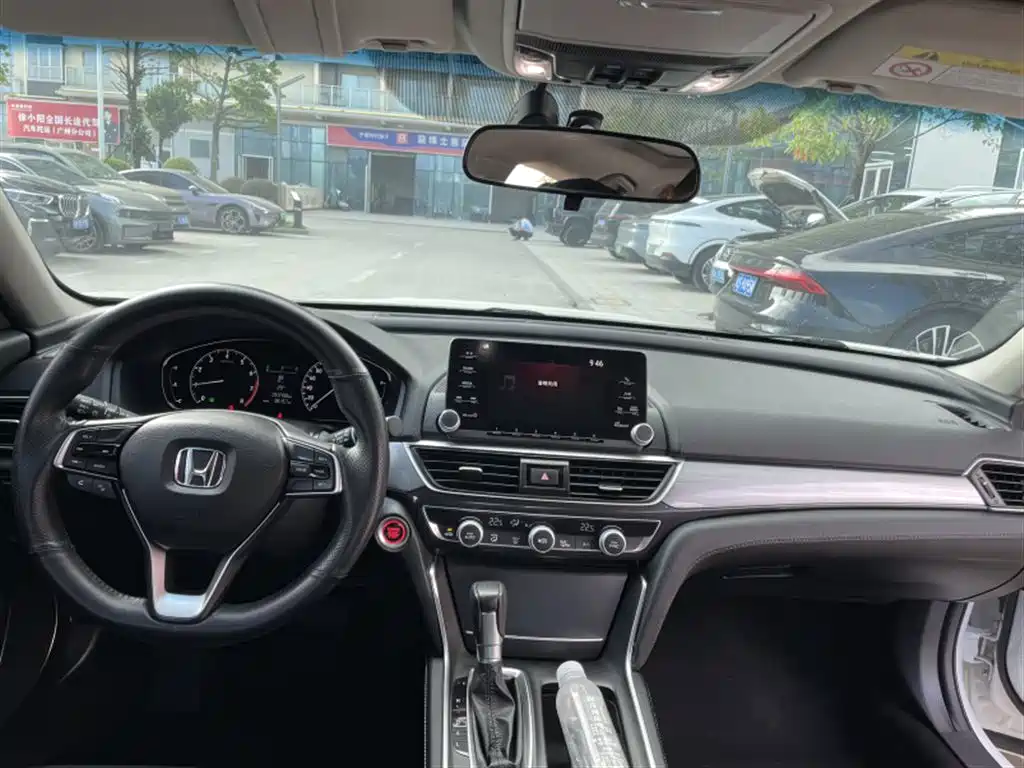 Honda Inspire — миниатюра 3