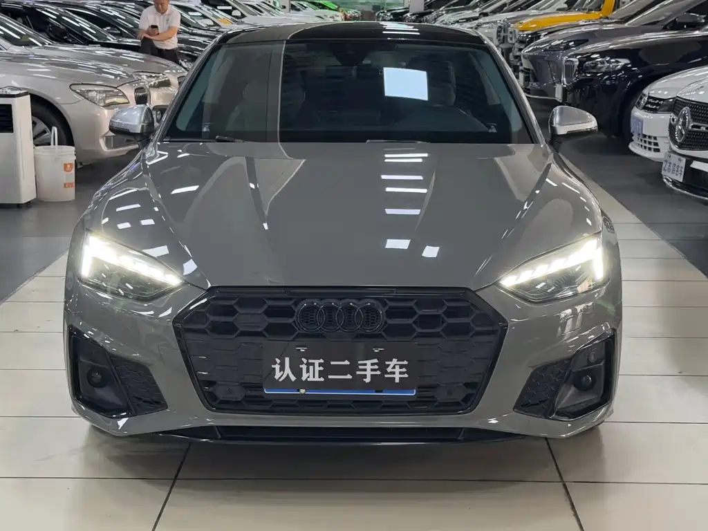Audi A5 (Import) — миниатюра 2