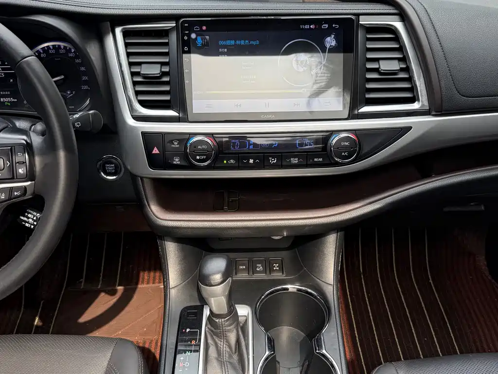 Toyota Highlander — миниатюра 10