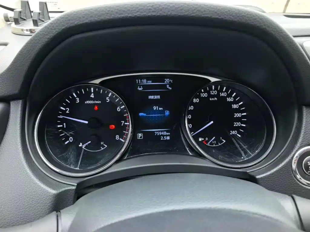 Nissan X-Trail — миниатюра 8