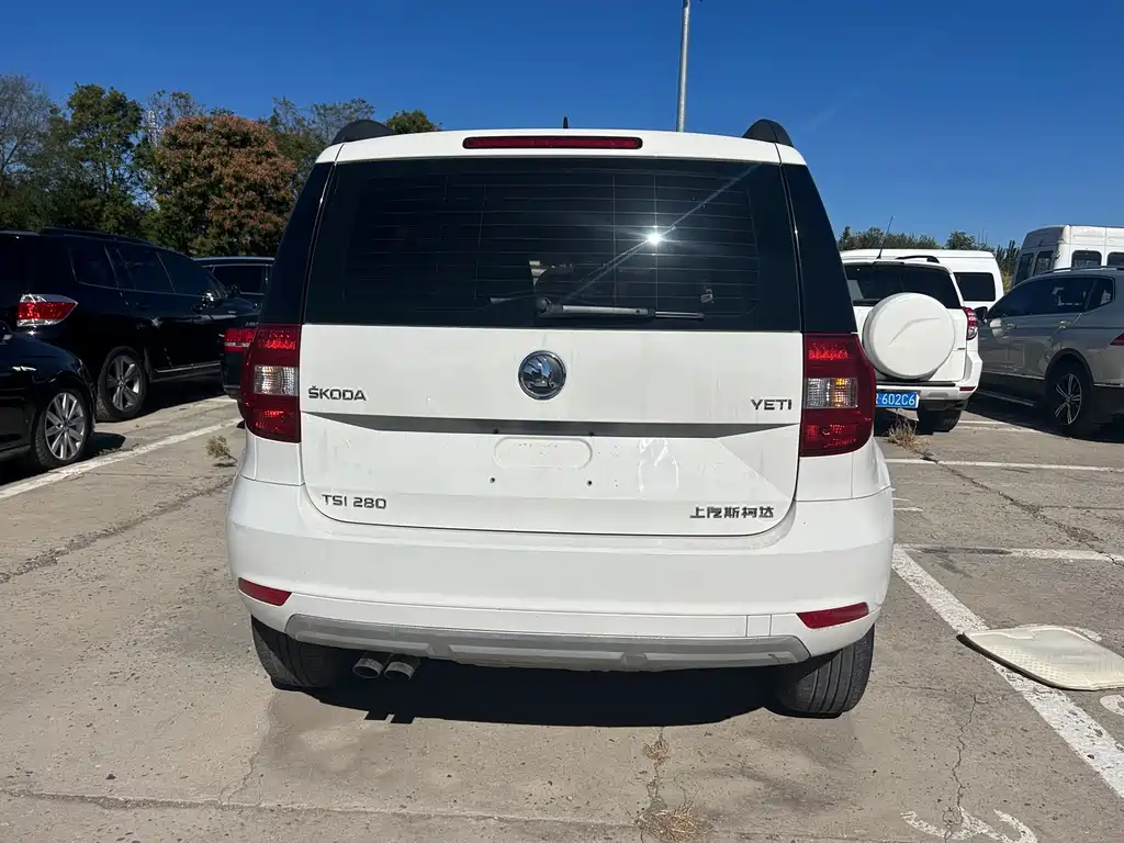 Skoda Yeti — миниатюра 5