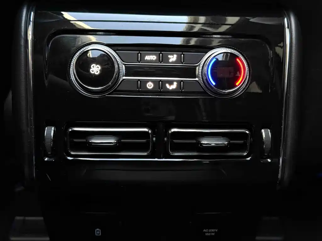 Lincoln Aviator (Import) — миниатюра 11