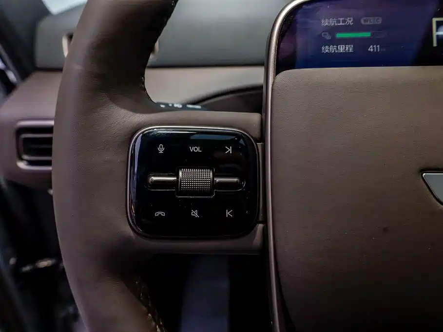 Li Auto Li MEGA — миниатюра 27