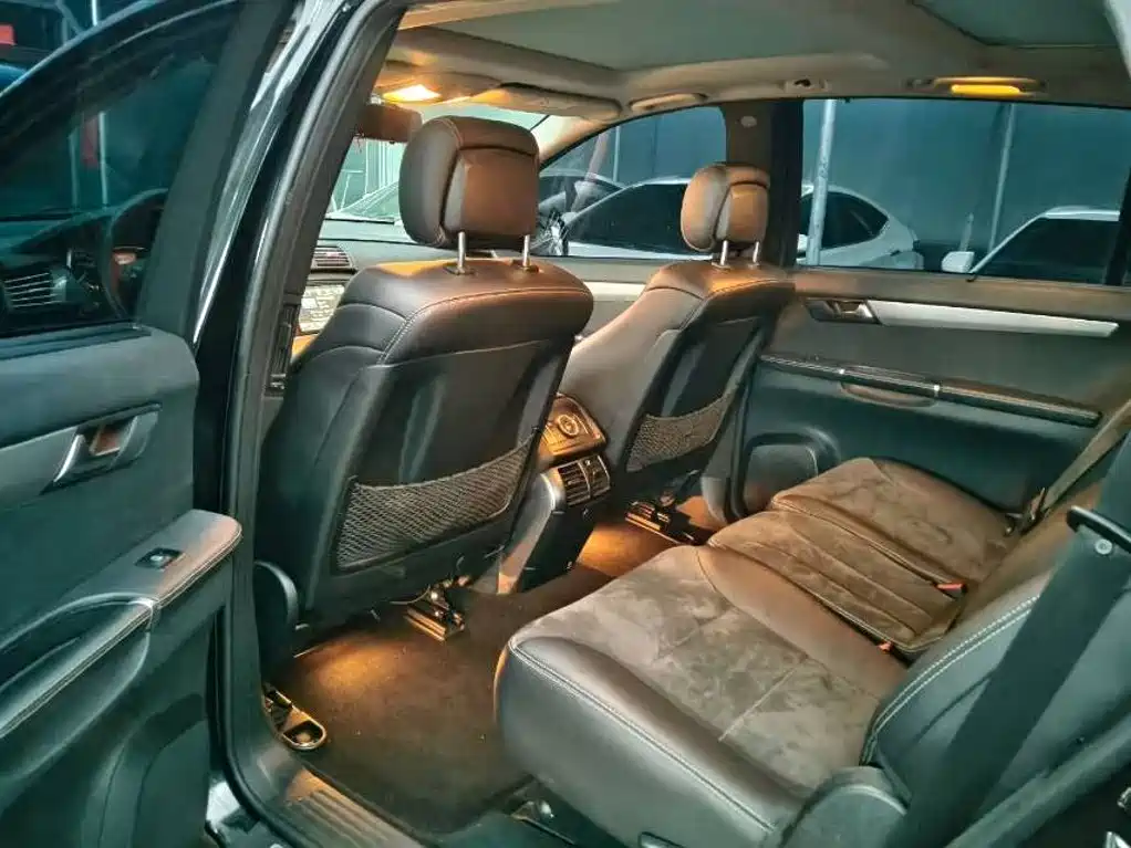 Mercedes-Benz R-Class — миниатюра 4