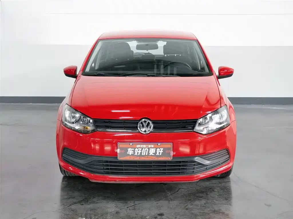 Volkswagen Polo 2016 1.4L MT