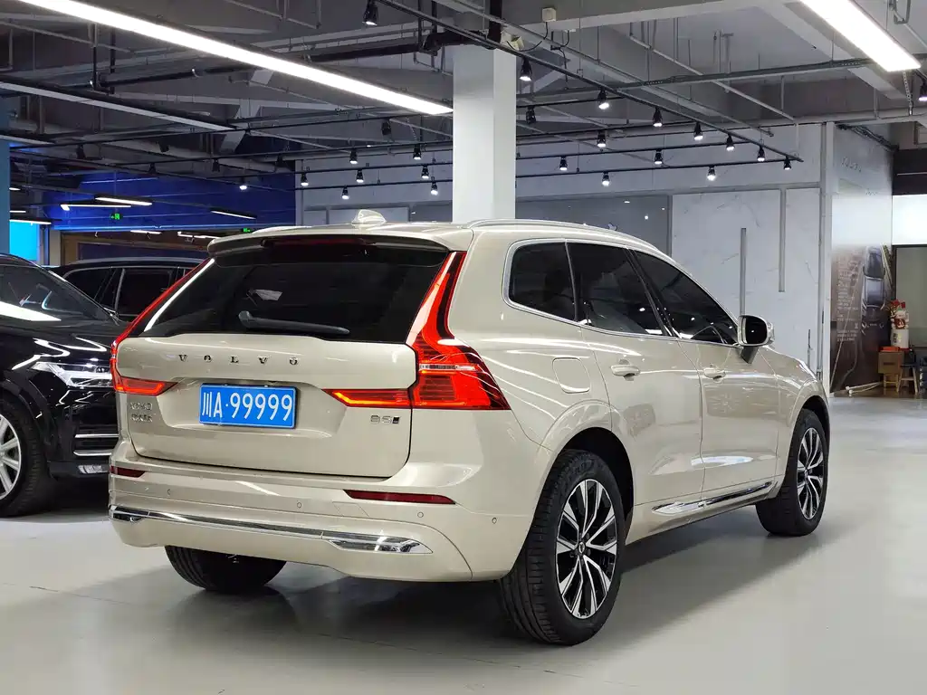 Volvo XC60 — миниатюра 13