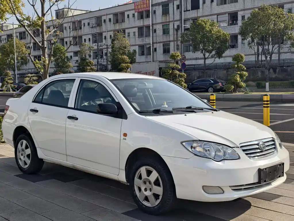 BYD F3 — миниатюра 3