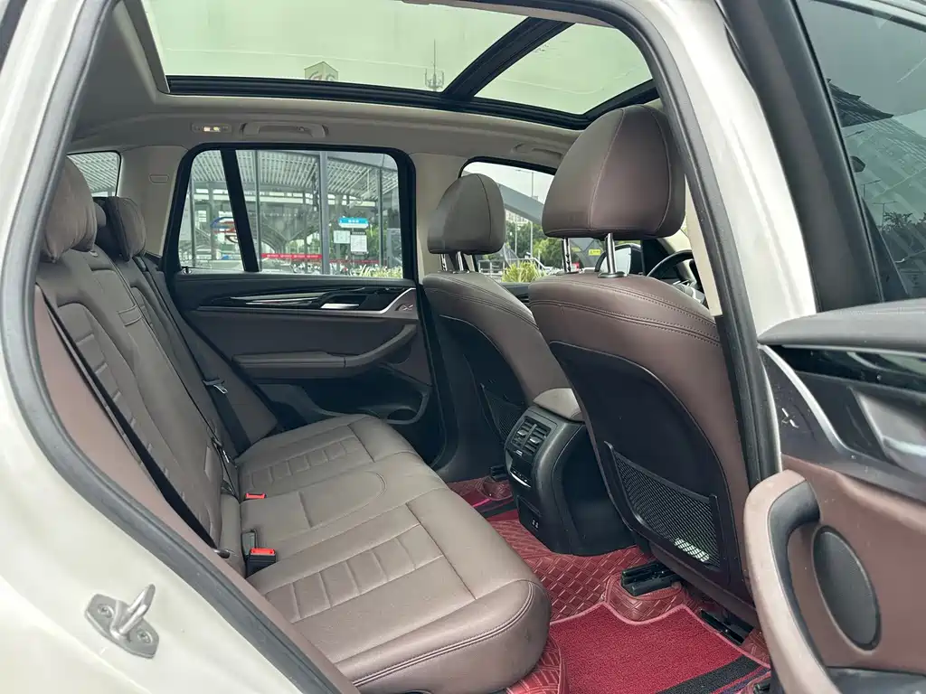 BMW X3 — миниатюра 19