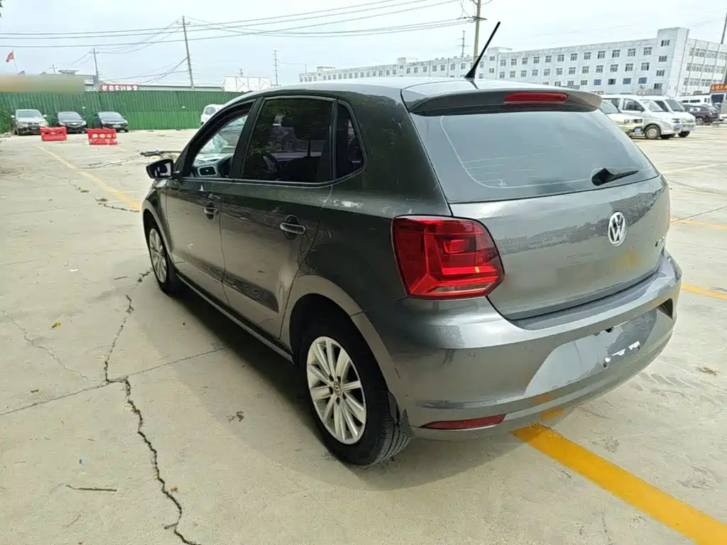 Volkswagen Polo — миниатюра 5