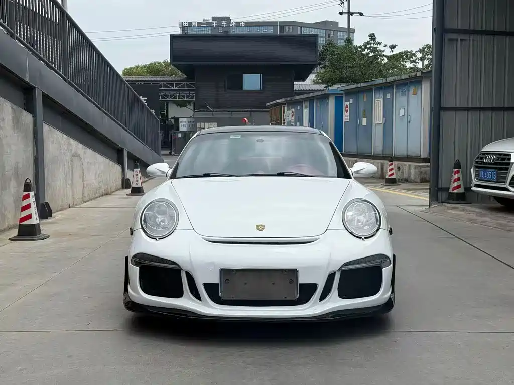 Porsche 911 2006 Carrera 4S AT 3.8L