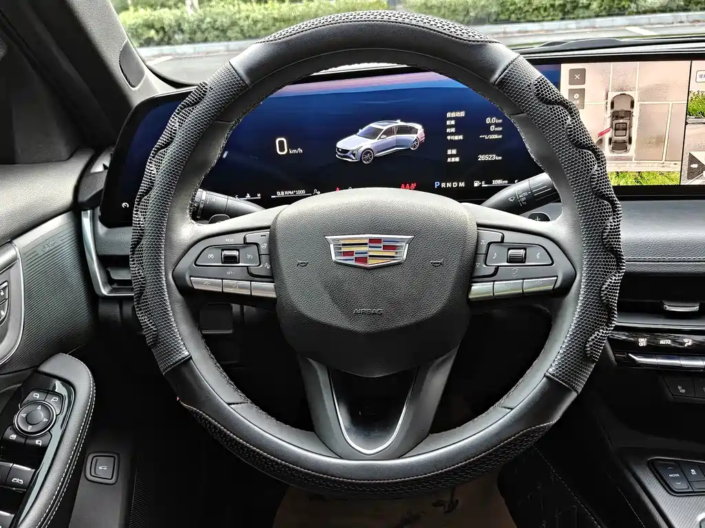 Cadillac CT5 — миниатюра 10