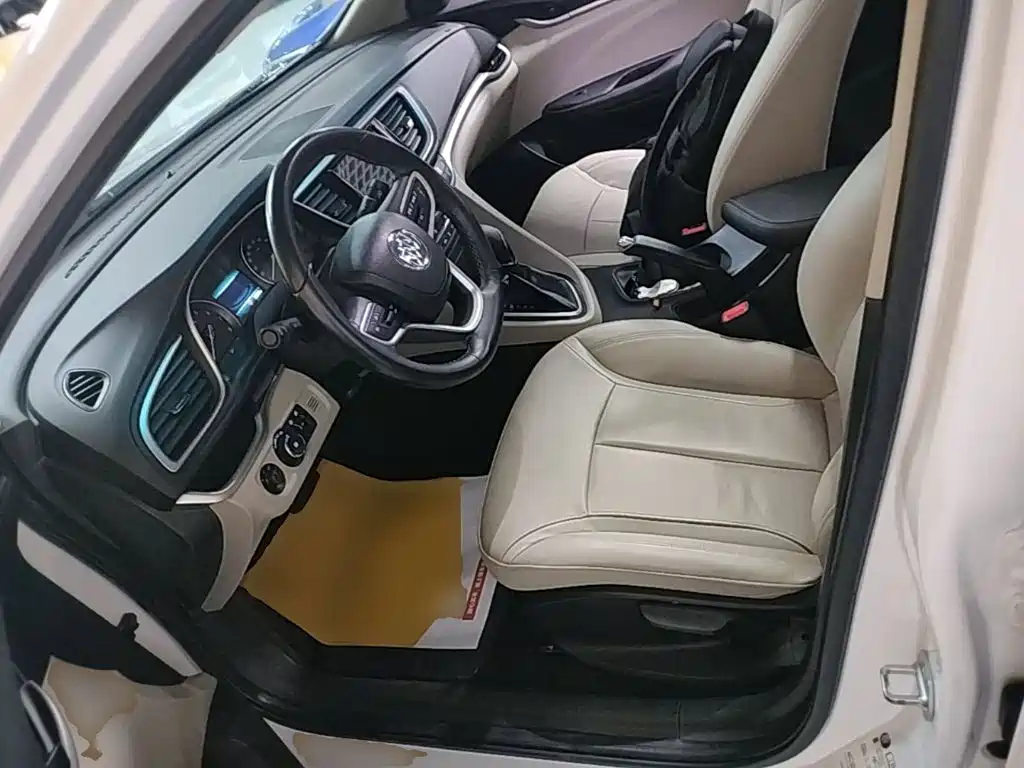 Buick Excelle — миниатюра 20