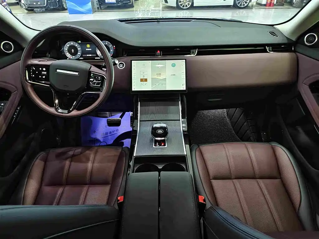 Land Rover Evoque — миниатюра 6