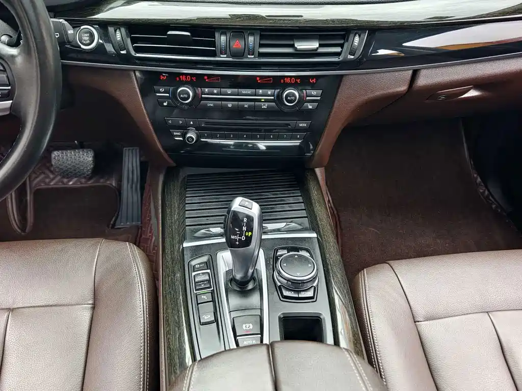 BMW X5 (Import) — миниатюра 4