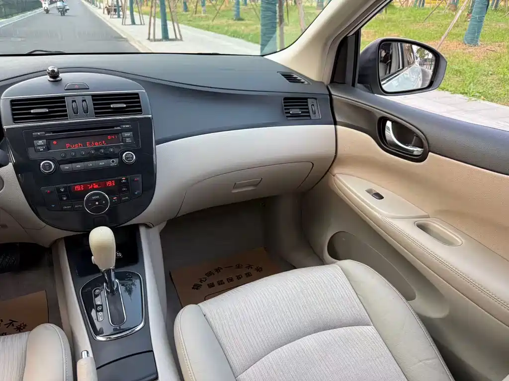 Nissan Tiida — миниатюра 11