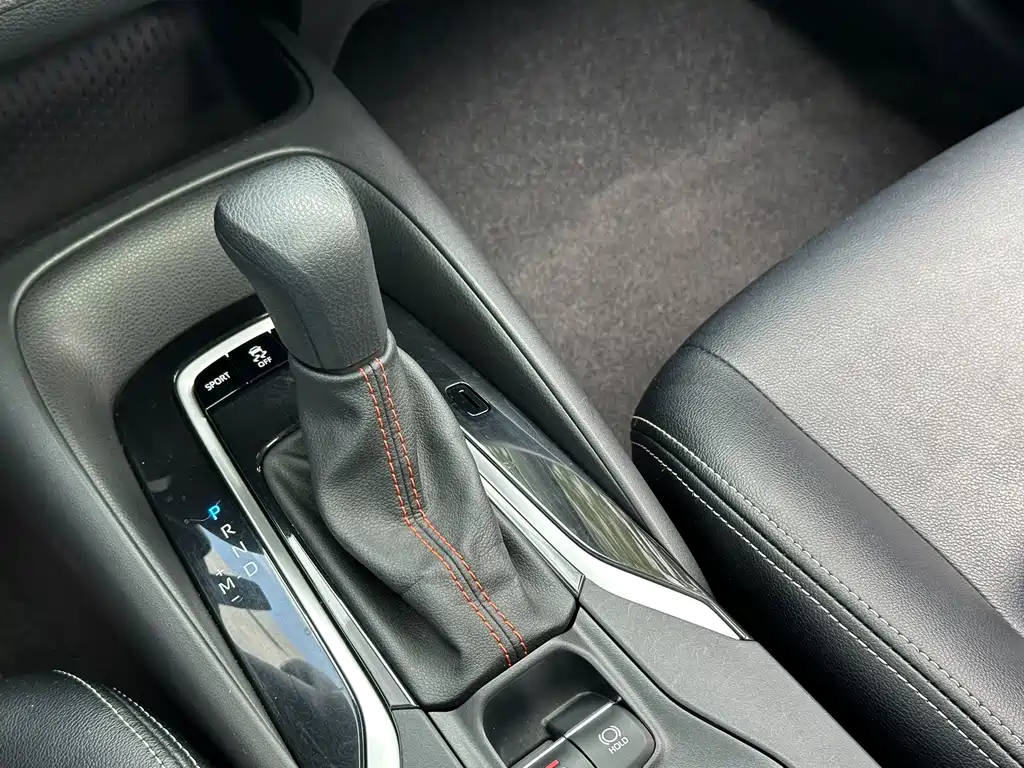 Toyota Corolla — миниатюра 11
