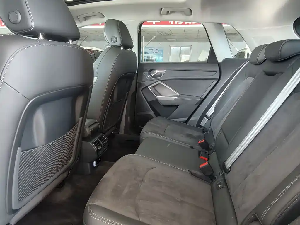 Audi Q3 2022 35 TFSI Fashion