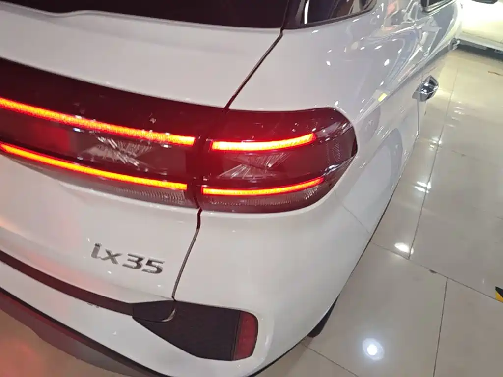 Hyundai ix35 — миниатюра 8