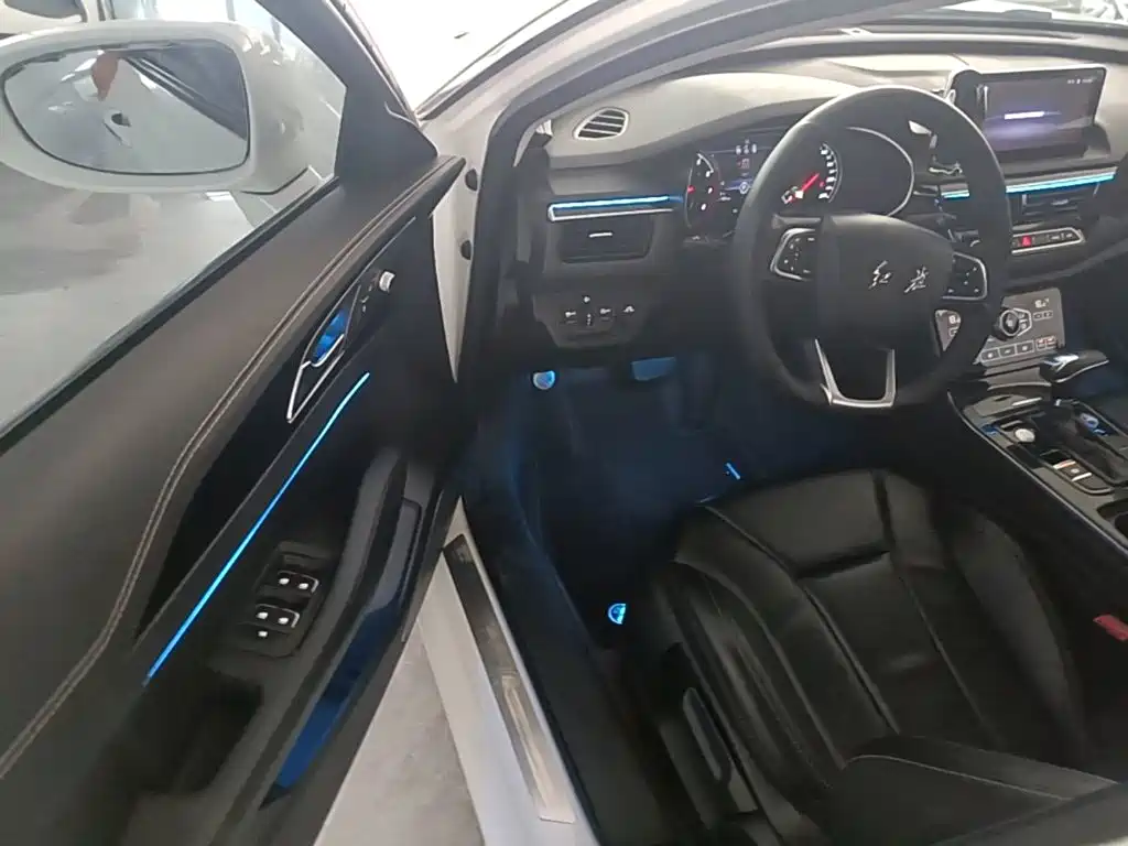 Hongqi Hongqi H5 — миниатюра 16