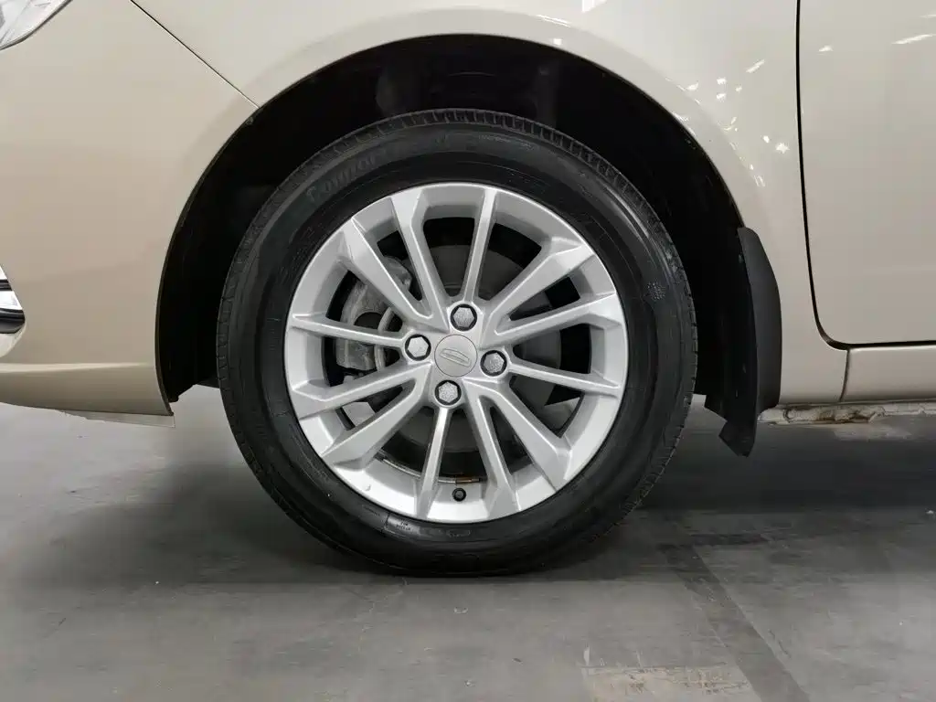 Geely Vision — миниатюра 17