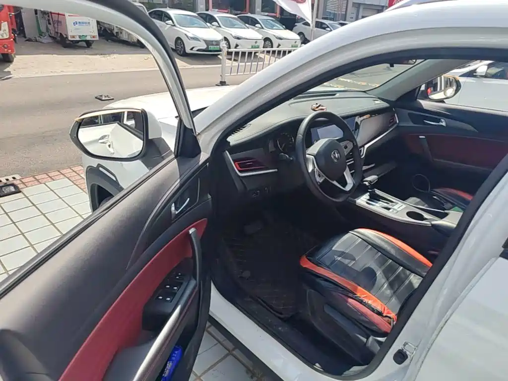 Changan CS35PLUS — миниатюра 13