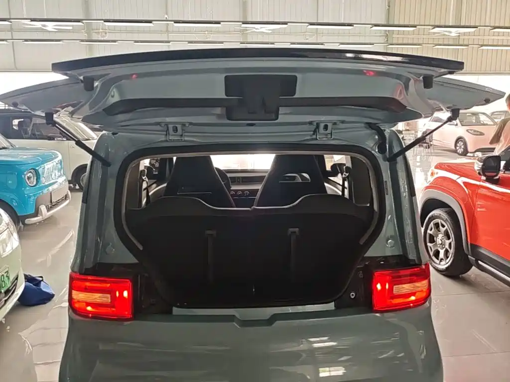Wuling MINIEV — миниатюра 19