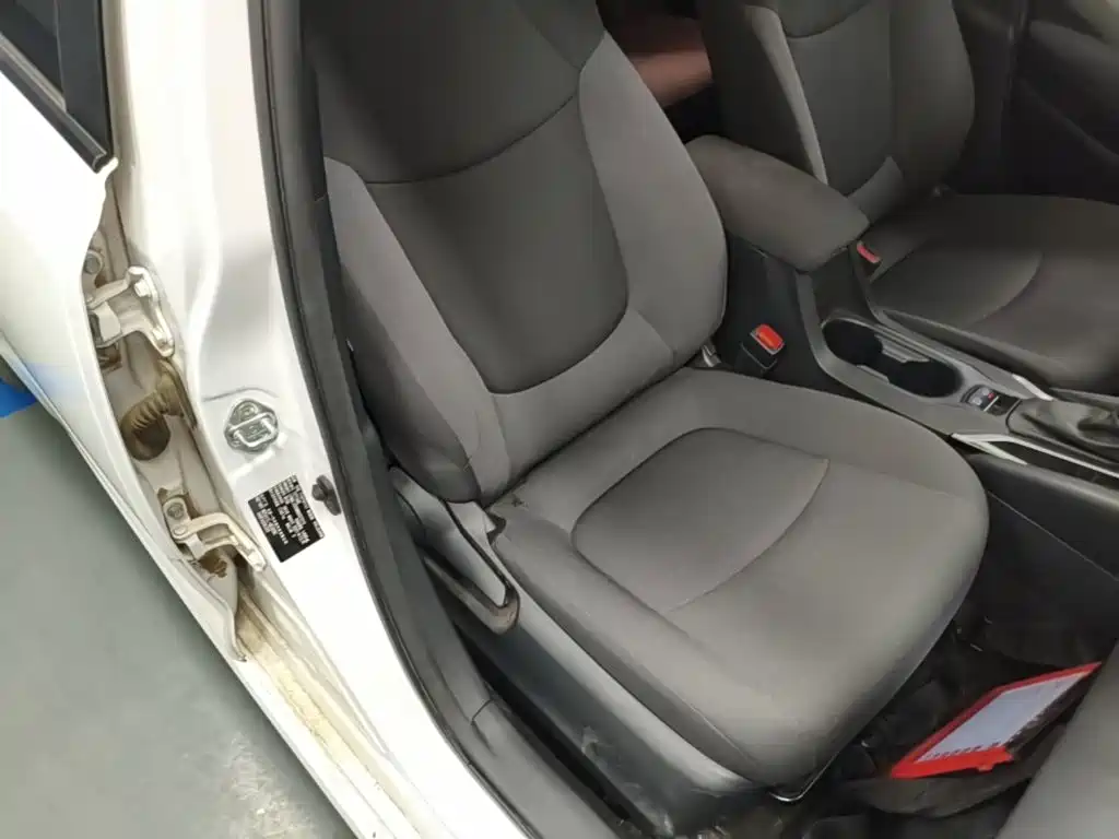 Toyota Corolla — миниатюра 25