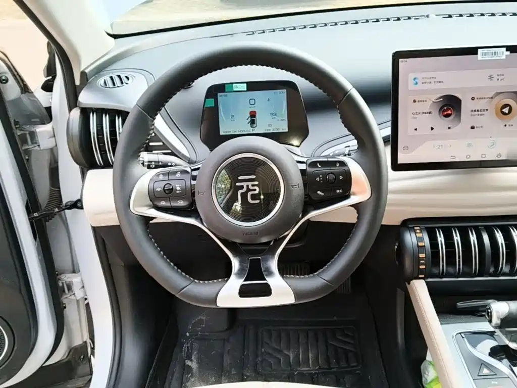 BYD Yuan Plus — миниатюра 11