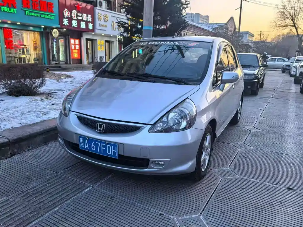 Honda Fit 2007 1.5L CVT Comfort