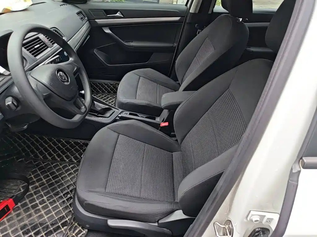 Volkswagen Lavida — миниатюра 11