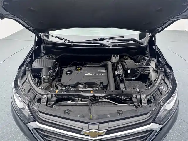 Chevrolet Equinox — миниатюра 13