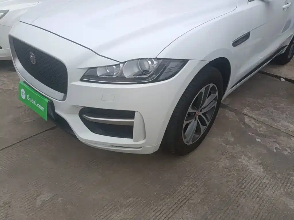 Jaguar F-PACE — миниатюра 24