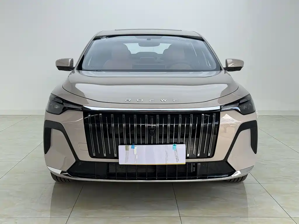 Roewe i6 — миниатюра 2