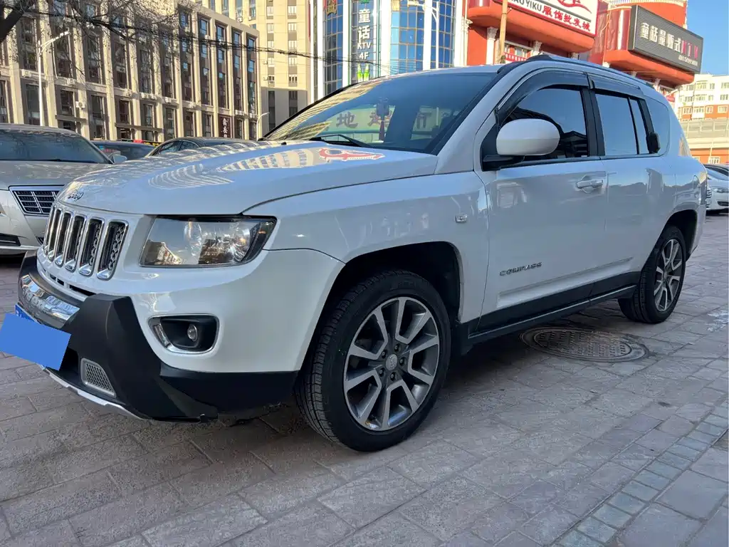 Jeep Compass (Import)
