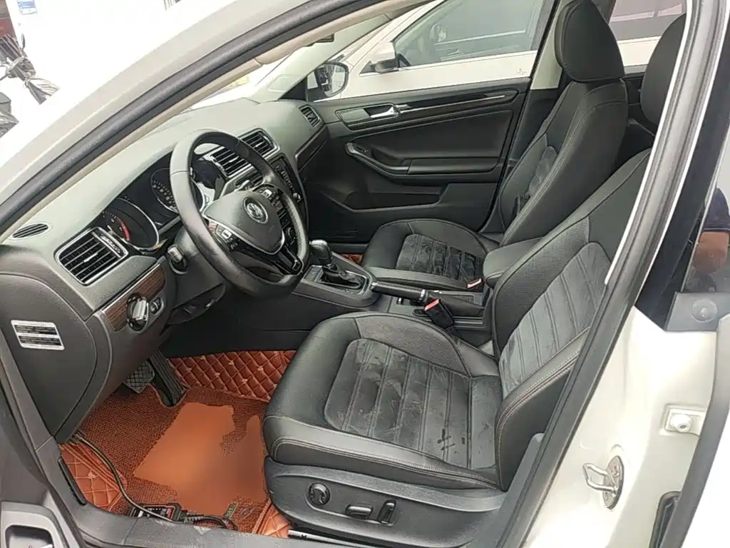 Volkswagen Sagitar — миниатюра 15