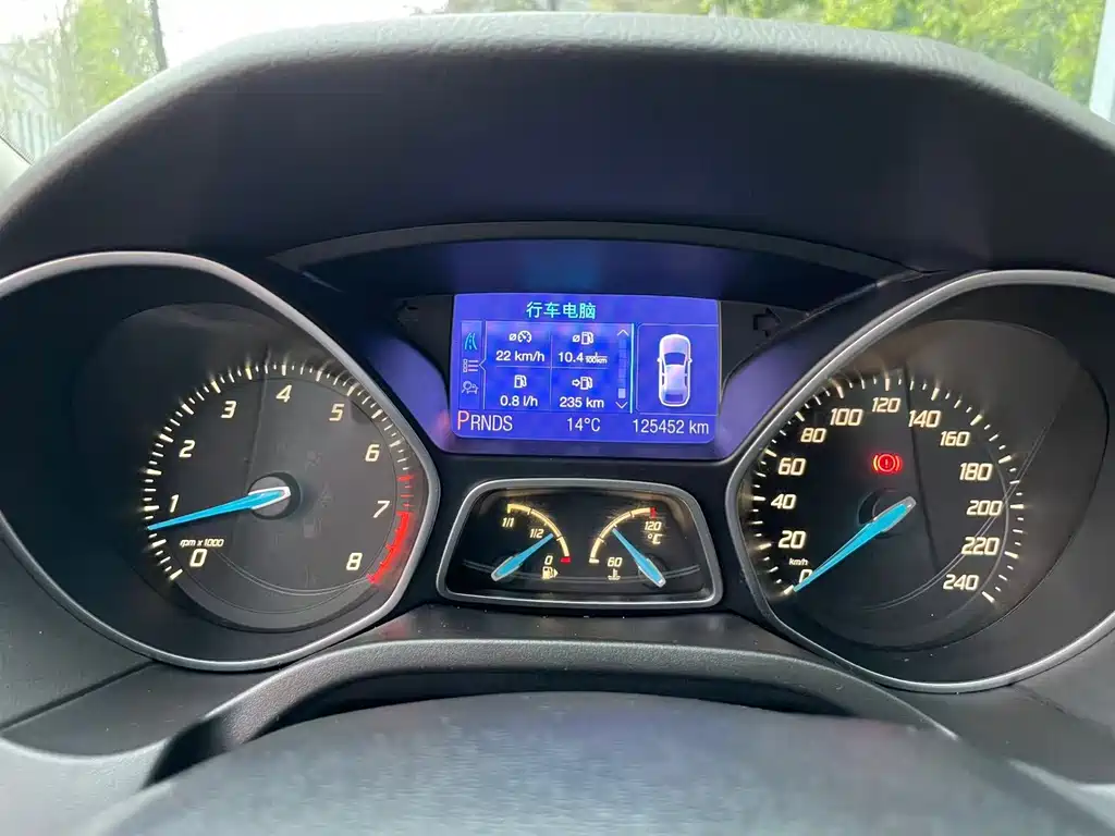 Ford Focus — миниатюра 14