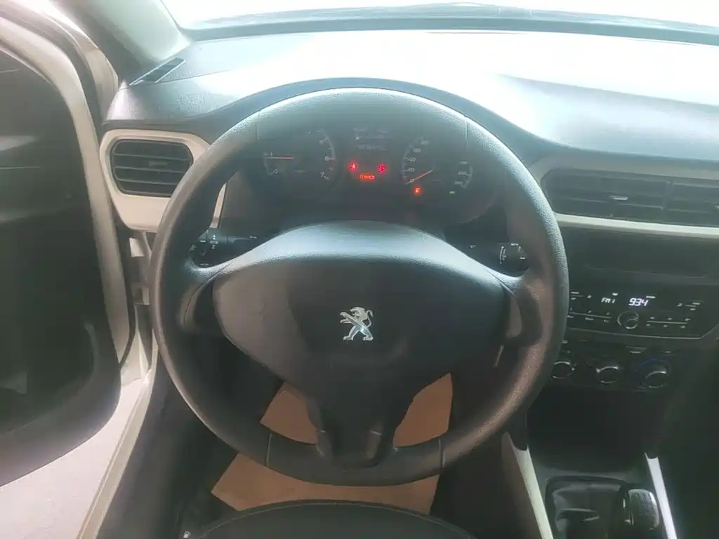 Peugeot 301 — миниатюра 11