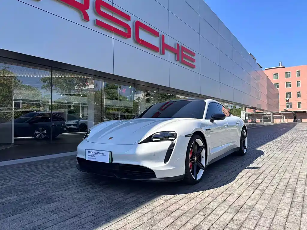Porsche Taycan