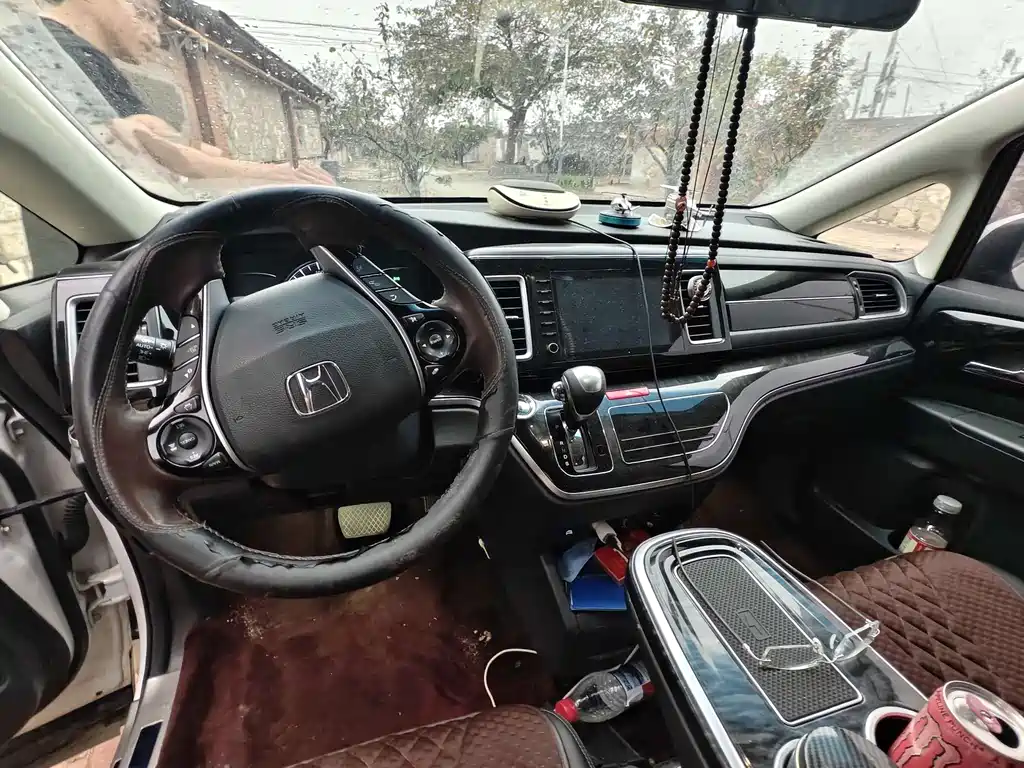 Honda Elysion — миниатюра 5