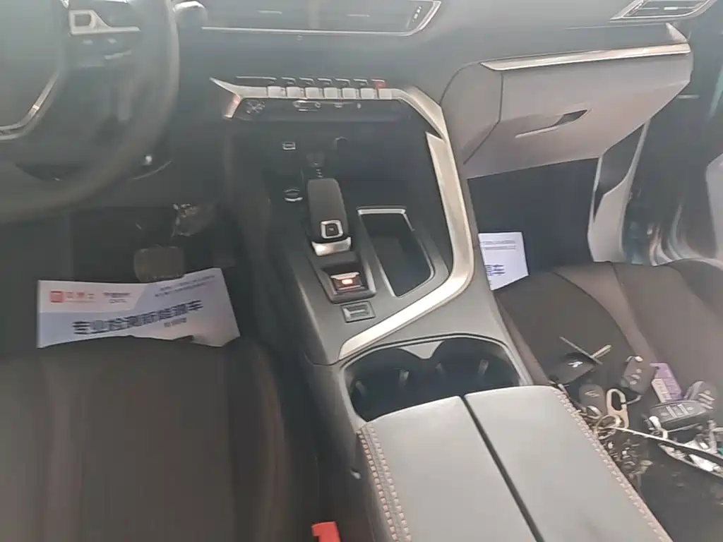 Peugeot 5008 — миниатюра 14
