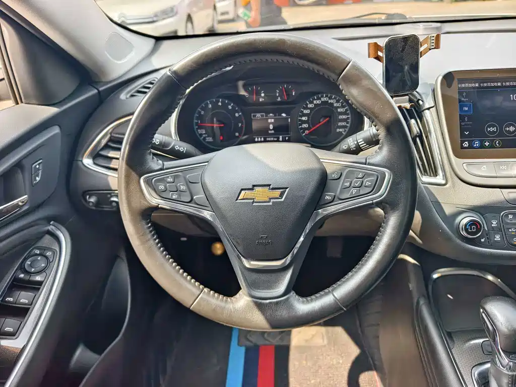 Chevrolet Malibu XL — миниатюра 8
